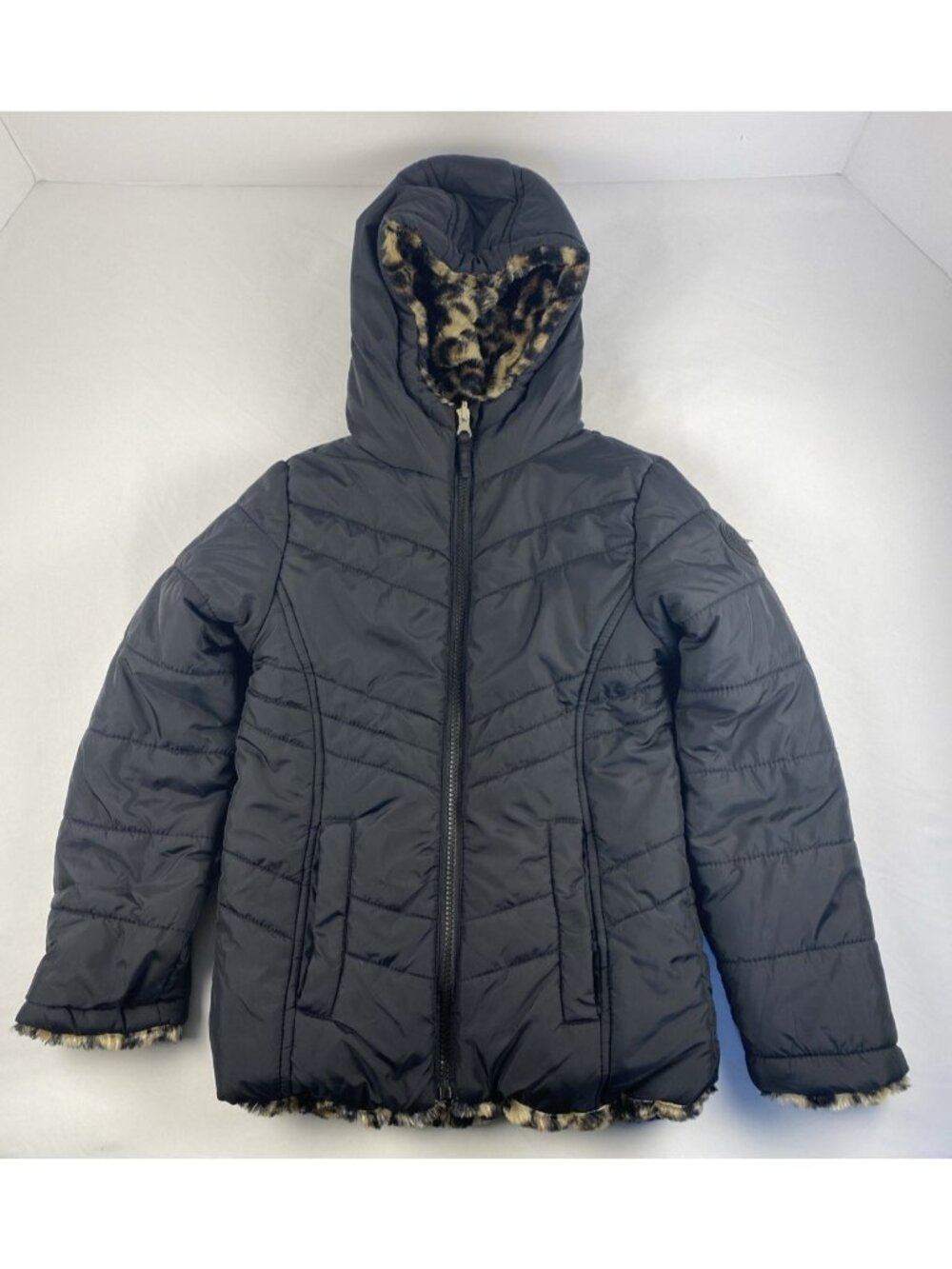 Madden Girl Youth 6/6X Girls Reversible Black Hooded Puffer Jacket Cheetah